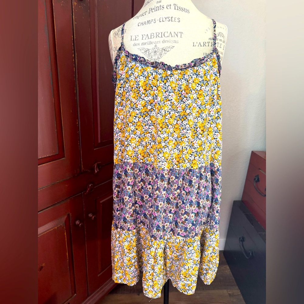 NWT Natural Life Medium Floral Tiered Sundress